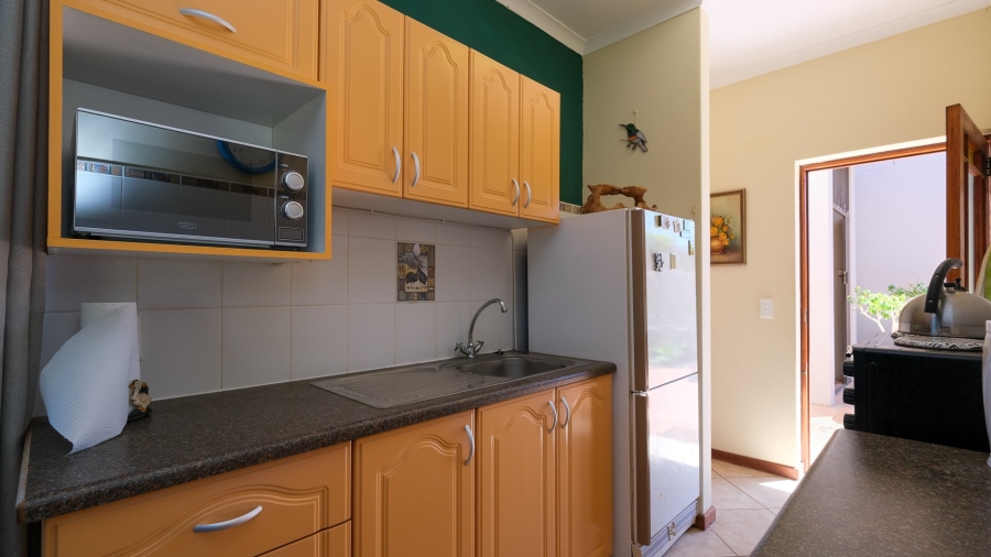 5 Bedroom Property for Sale in Cola Beach Western Cape